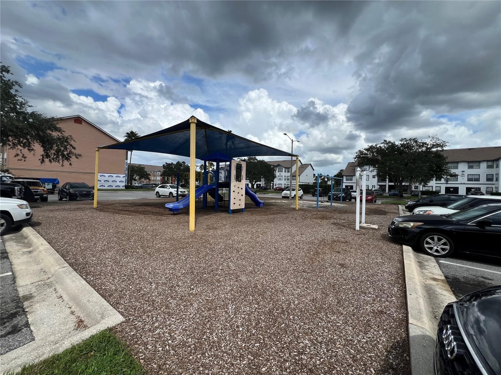 Condominium at 2208 ANTIGUA PL #938, KISSIMMEE, photo 25 of 38