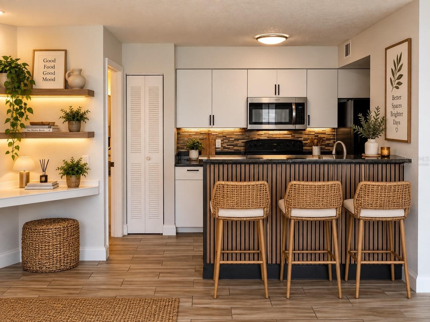 VIRTUALLY STAGED - 2208 ANTIGUA PL #938, KISSIMMEE