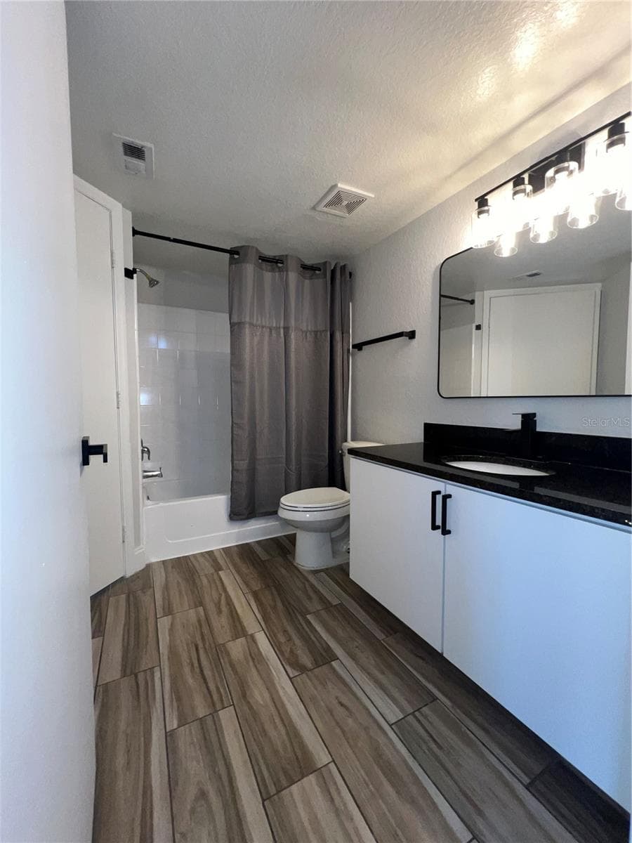 Condominium at 2208 ANTIGUA PL #938, KISSIMMEE, photo 21 of 38