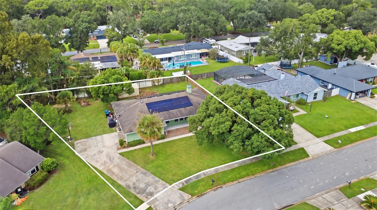 Single Family Residence at 1250 PALOS VERDE DR, ORLANDO, photo 4 of 40