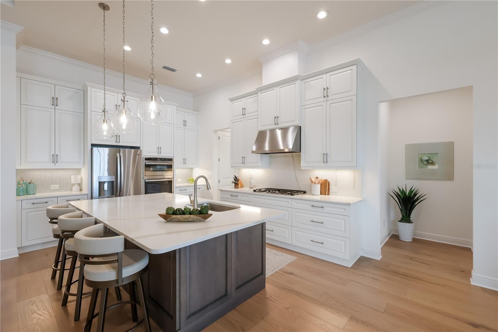 Single Family Residence at 309 BOCELLI DR, NOKOMIS, photo 11 of 82