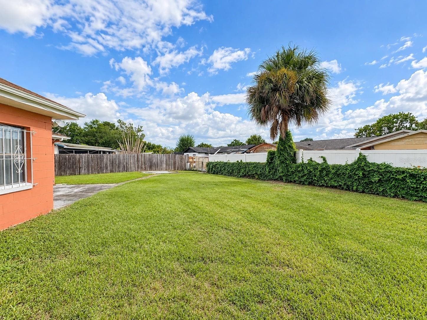 0.27 Lot/ Spacious Backyard - 4068 CASTLEGATE DR, ORLANDO