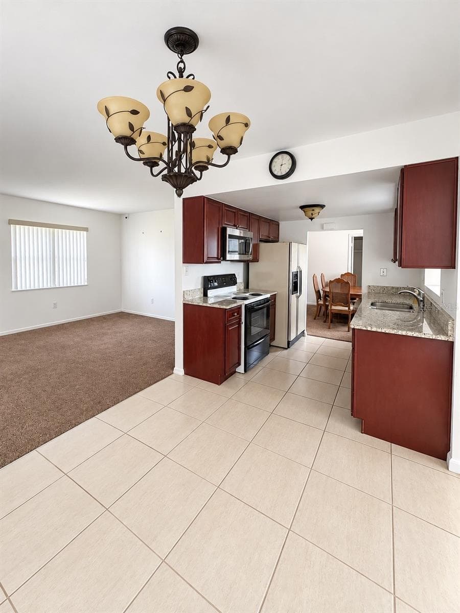 Single Family Residence at 4068 CASTLEGATE DR, ORLANDO, photo 18 of 34