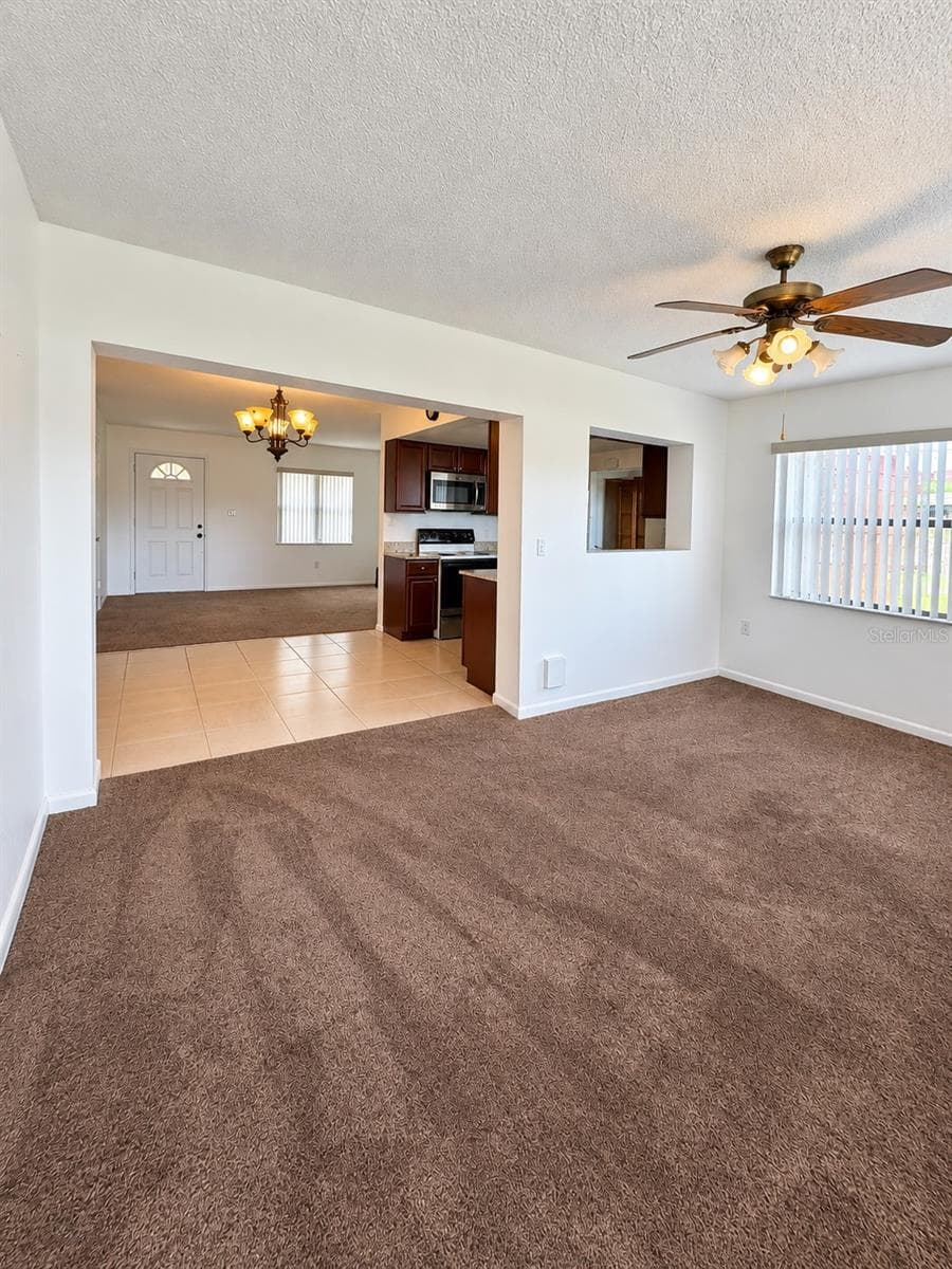 Family Room Area - 4068 CASTLEGATE DR, ORLANDO