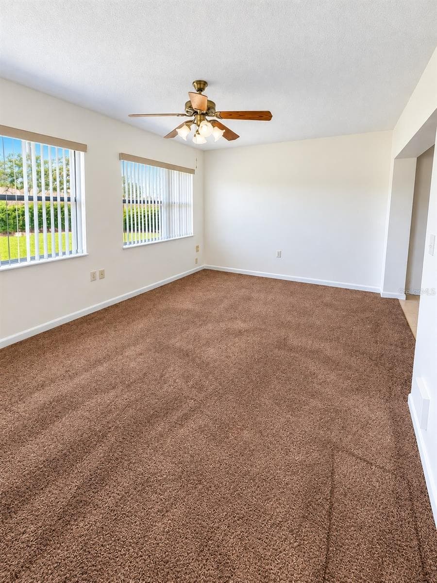 Family Room Area - 4068 CASTLEGATE DR, ORLANDO