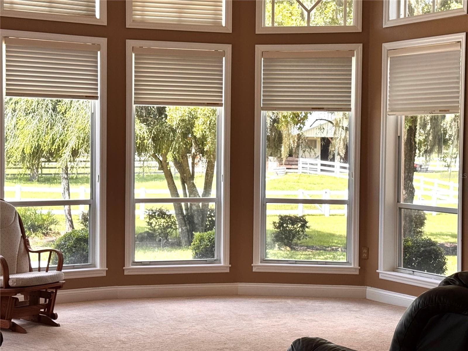 Relax while enjoying beautiful views of your horses and pastures. - 6722 W SENTINEL BLUFF PATH, BEVERLY HILLS