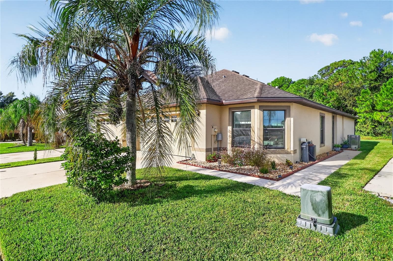 Single Family Residence at 5516 MAGGIORE BLVD, LAKELAND, photo 3 of 60