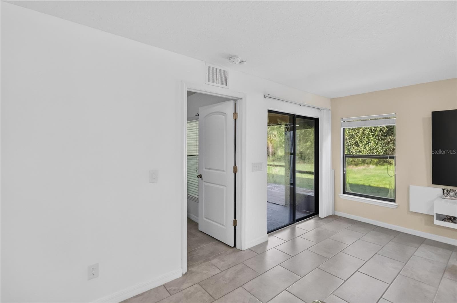 Single Family Residence at 5516 MAGGIORE BLVD, LAKELAND, photo 38 of 60