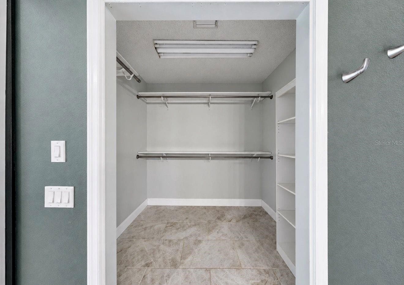 Walk-in Closet in Primary Suite - 4115 MURFIELD DR E, BRADENTON