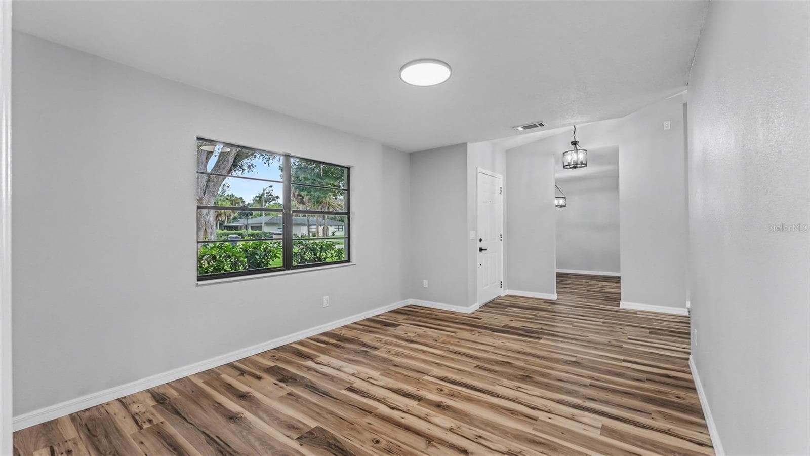 Single Family Residence at 1100 HAMMOCK SHADE DR, LAKELAND, photo 14 of 45