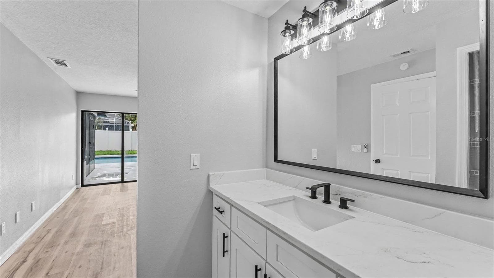 Single Family Residence at 1100 HAMMOCK SHADE DR, LAKELAND, photo 30 of 45