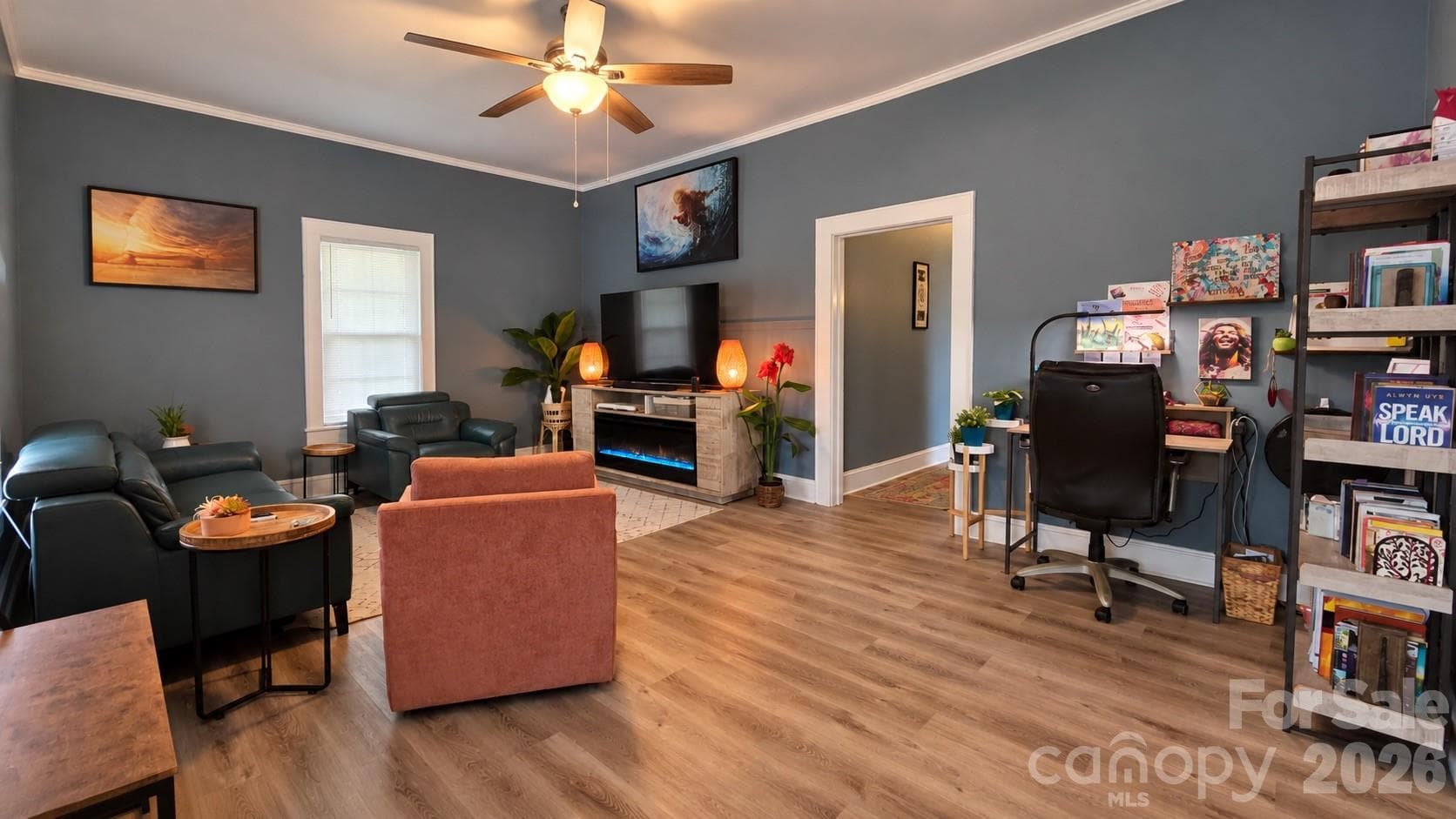 Single Family Residence at 3481 Roberta Road, Concord, photo 6 of 21