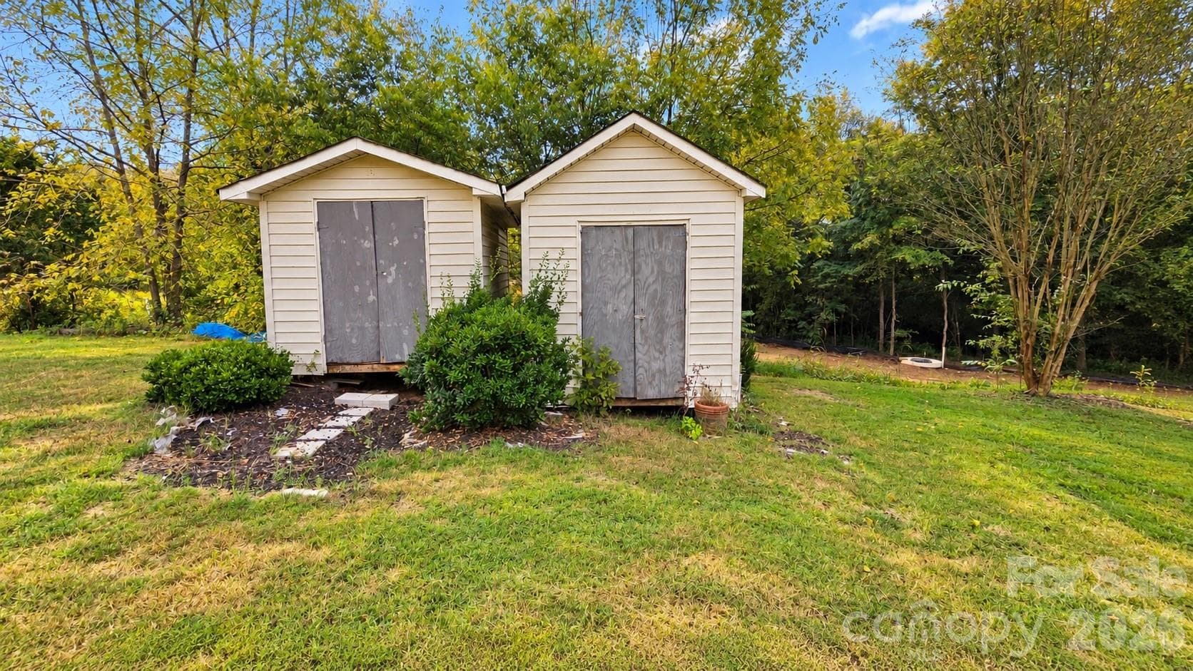 Single Family Residence at 3481 Roberta Road, Concord, photo 19 of 21