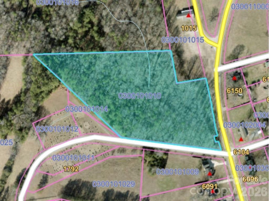 Lot at 6149 Wylie Avenue, Hickory Grove, photo 2 of 12