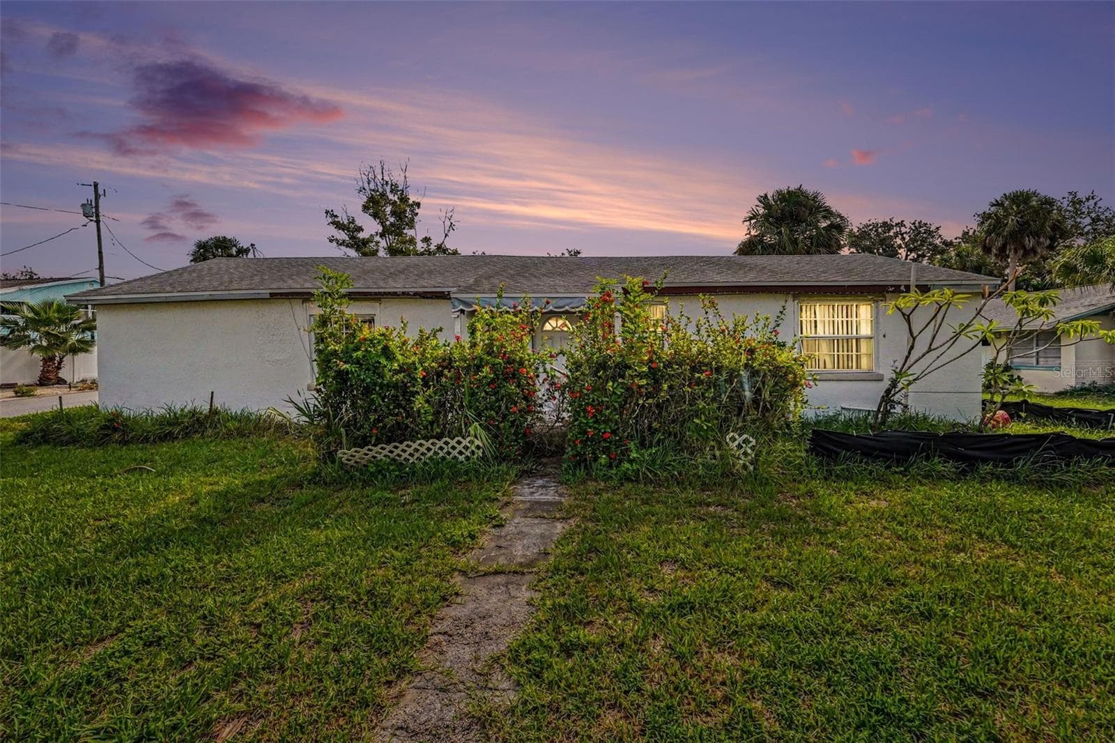 Single Family Residence at 1811 2ND ST, INDIAN ROCKS BEACH, photo 3 of 33