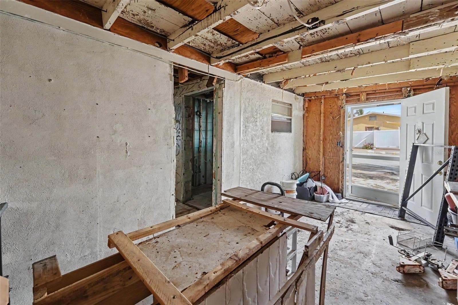 Single Family Residence at 1811 2ND ST, INDIAN ROCKS BEACH, photo 8 of 33