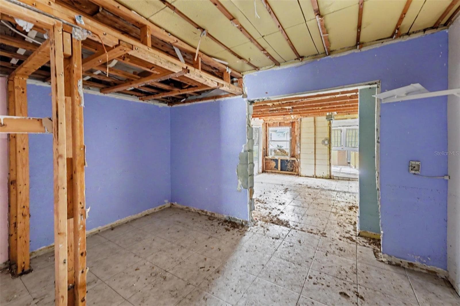 Single Family Residence at 1811 2ND ST, INDIAN ROCKS BEACH, photo 14 of 33