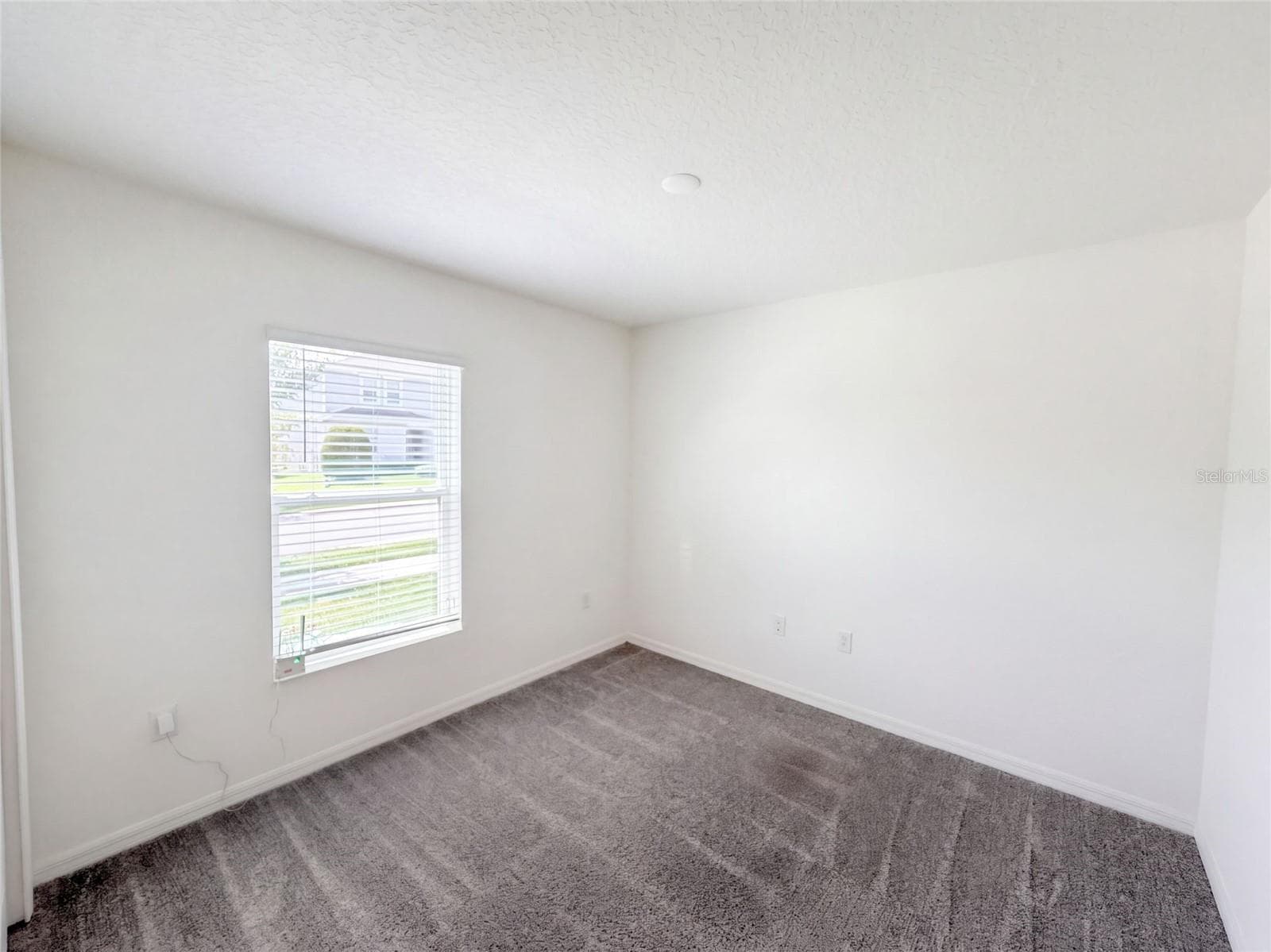 Single Family Residence at 2367 BISCOTTO CIR, DAVENPORT, photo 12 of 15