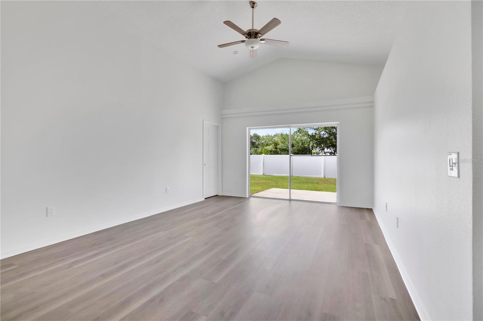 Single Family Residence at 950 WOODSONG WAY, CLERMONT, photo 7 of 33