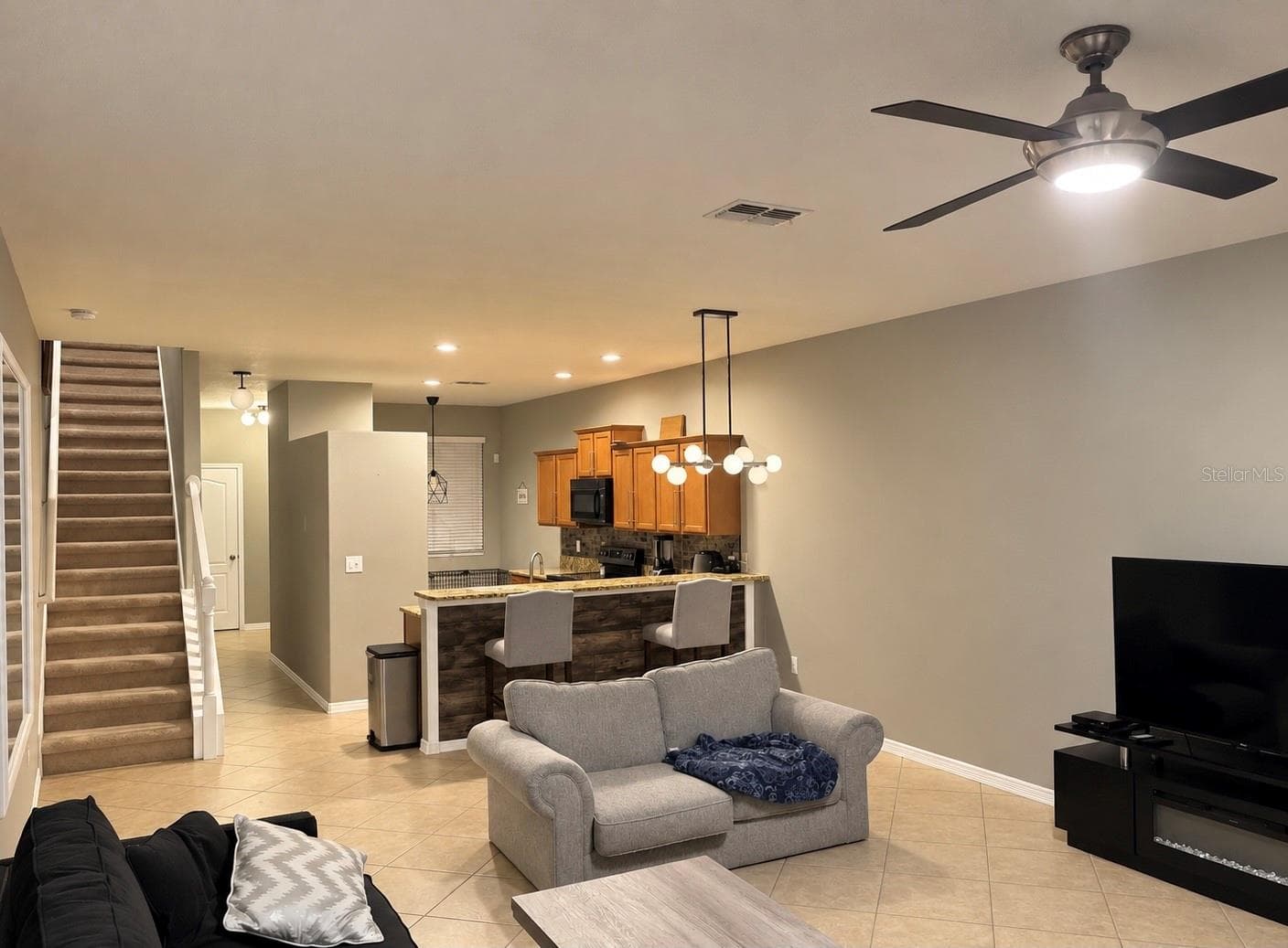 Living room - 9412 TRUMPET VINE LOOP, TRINITY