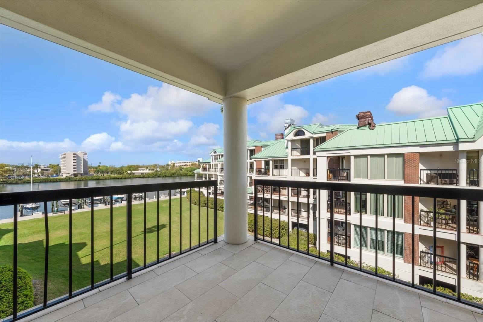 1st level balcony - 947 SEDDON COVE WAY #947, TAMPA