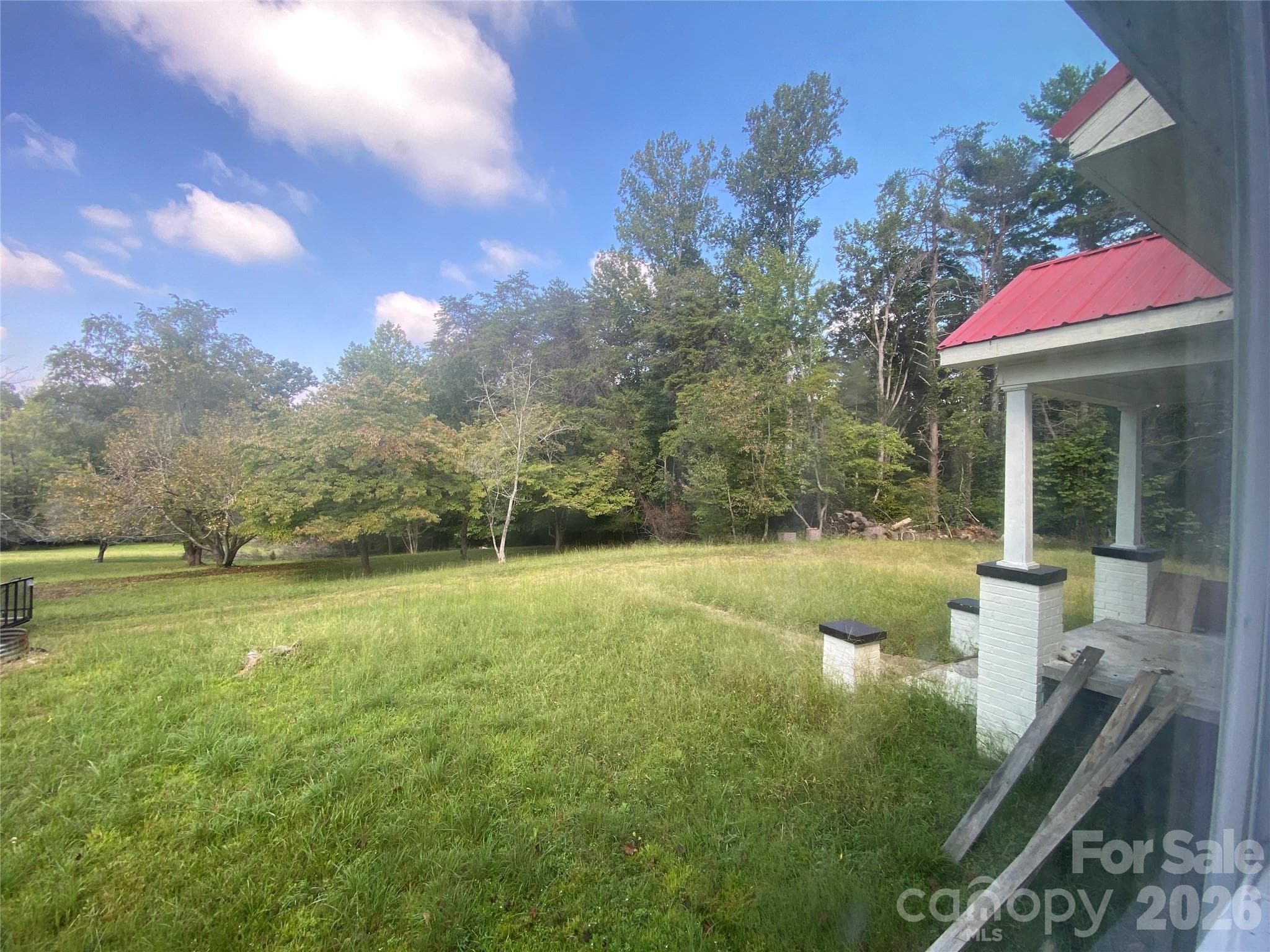 Deer Grounds - 615 Vine Arden Road, Morganton