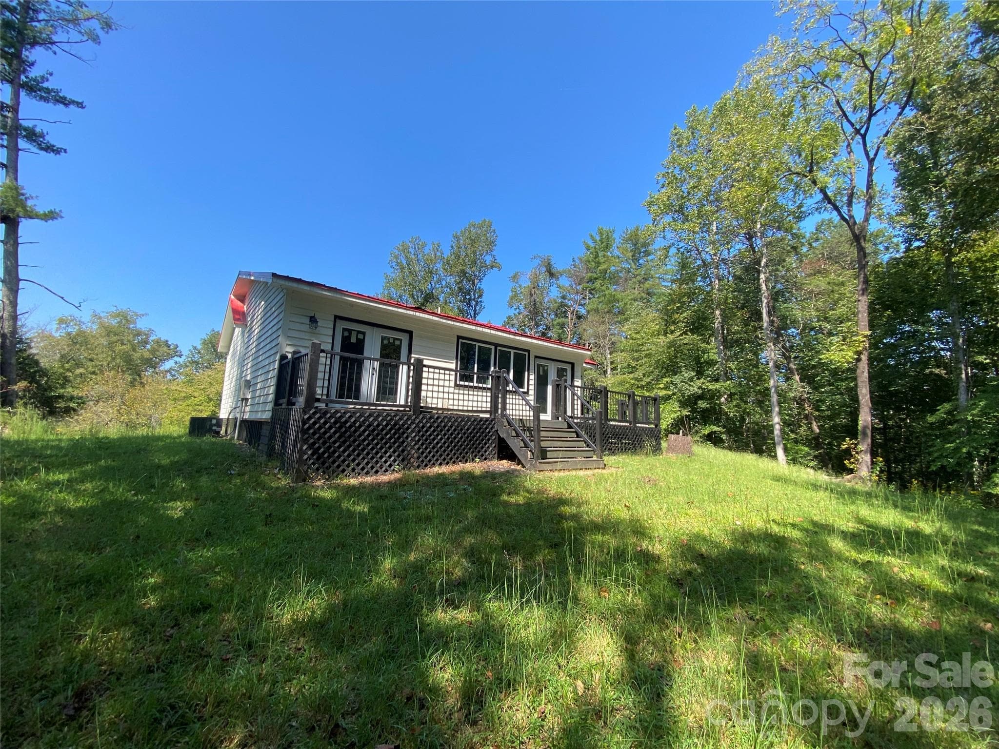 Large Deck w/ Privacy Surrounded by Woods and Nature - 615 Vine Arden Road, Morganton