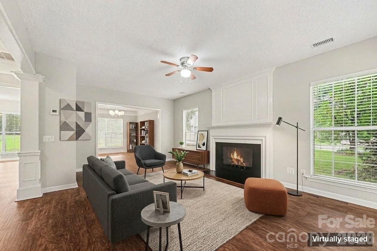 Virtually Staged - Indian Trail