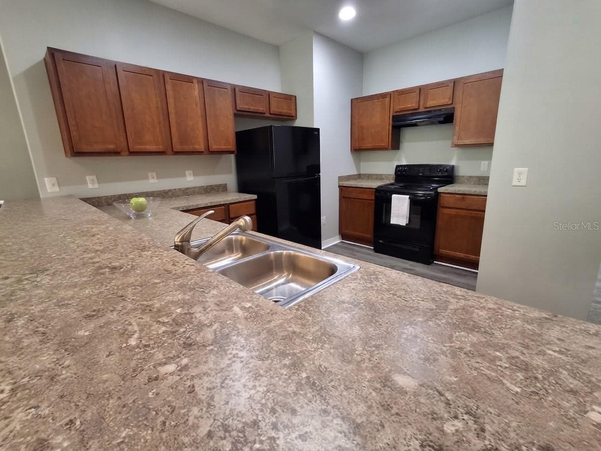 Townhouse at 8319 KING BLOSSOM CT, TAMPA, photo 9 of 25