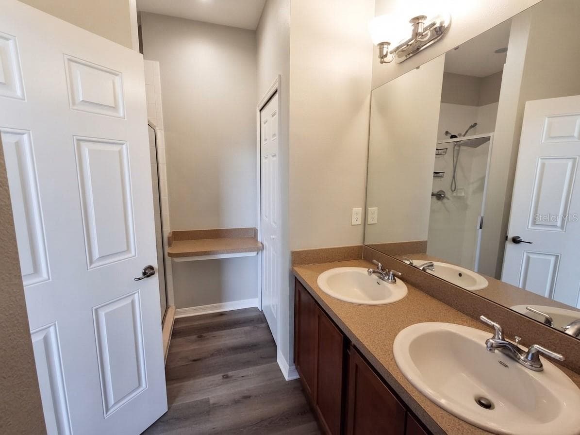 Townhouse at 8319 KING BLOSSOM CT, TAMPA, photo 22 of 25
