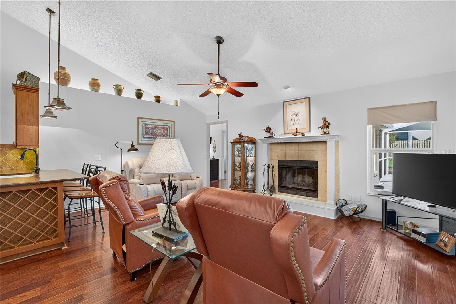Family Room - 2010 RIVER PARK CT, VALRICO
