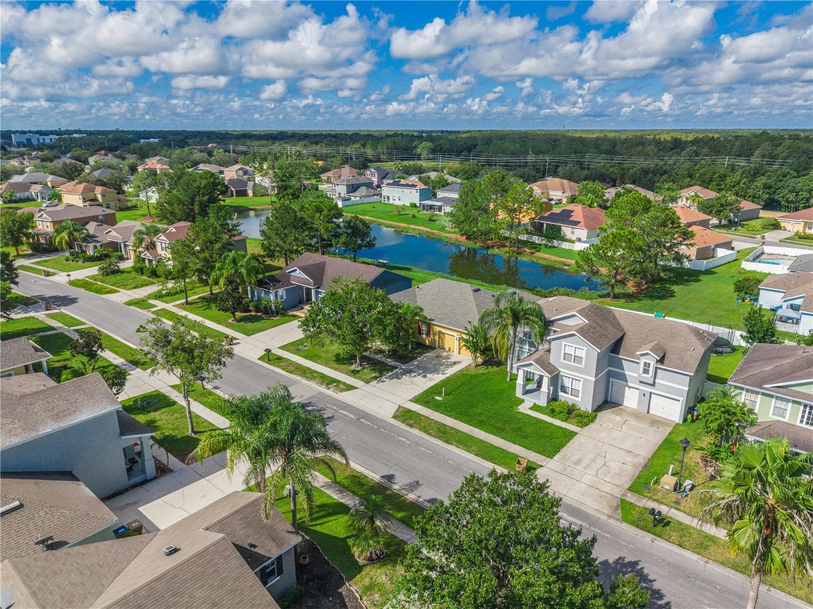 Single Family Residence at 3020 PALERMO ROSE WAY, KISSIMMEE, photo 3 of 30