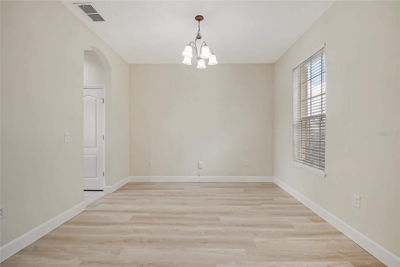 Single Family Residence at 3020 PALERMO ROSE WAY, KISSIMMEE, photo 11 of 30