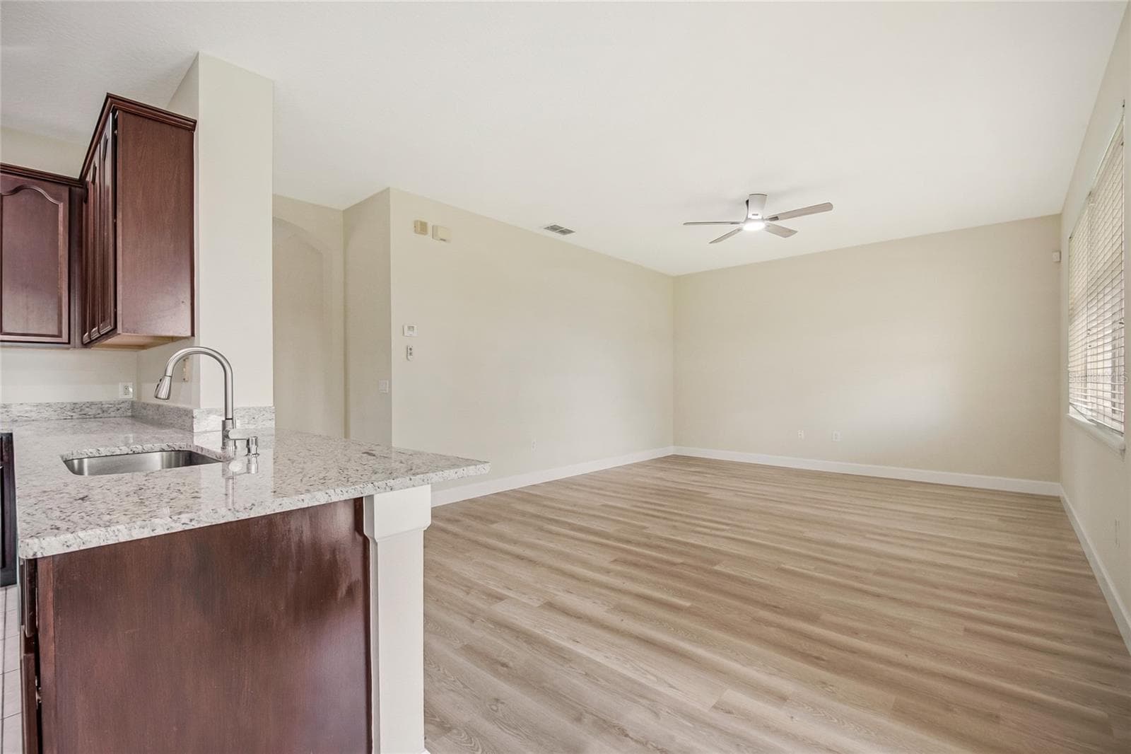 Single Family Residence at 3020 PALERMO ROSE WAY, KISSIMMEE, photo 18 of 30