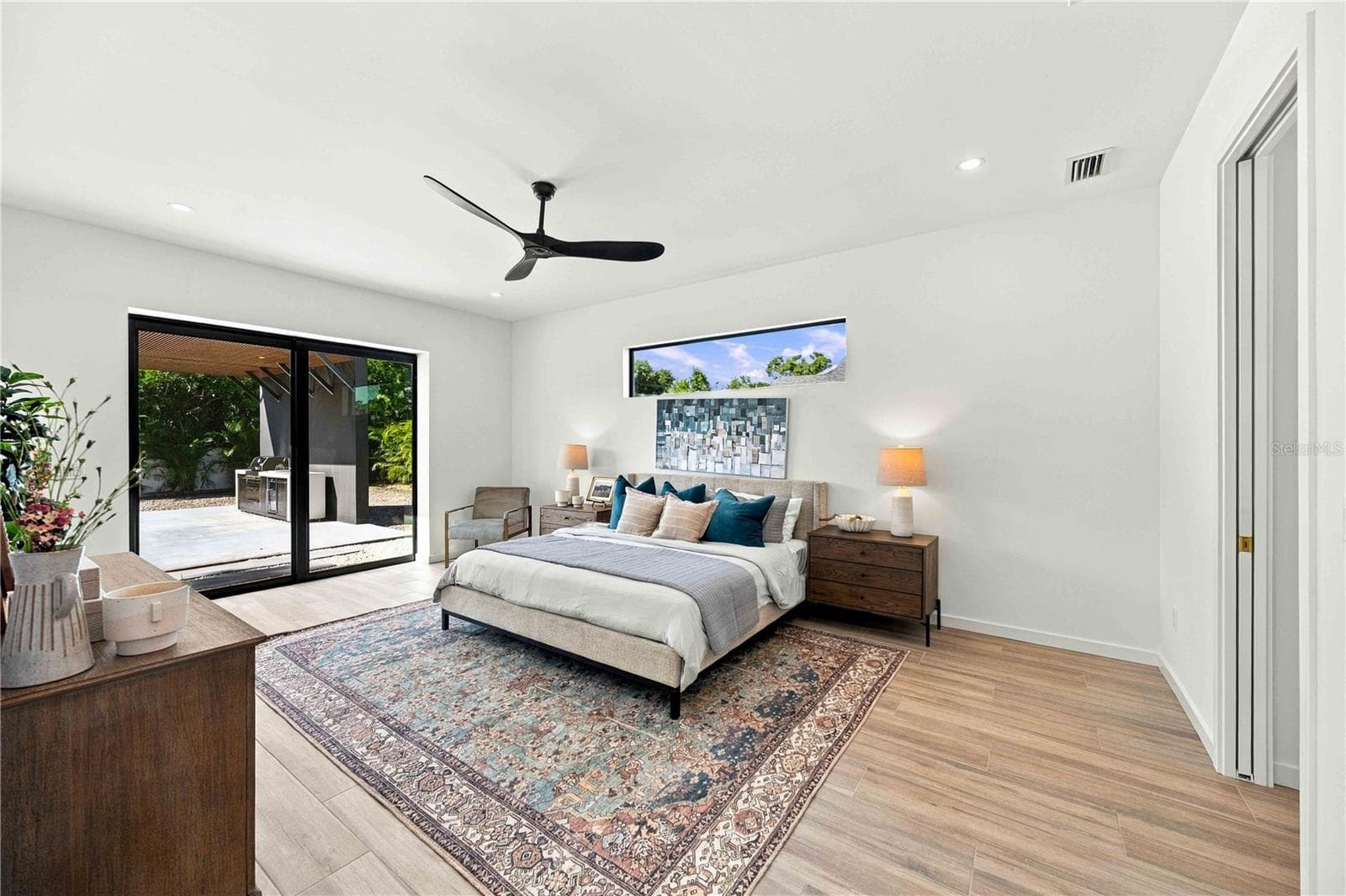 1st Flr Primary Bedroom w/ ensuite Bathroom - 2258 ARLINGTON ST, SARASOTA