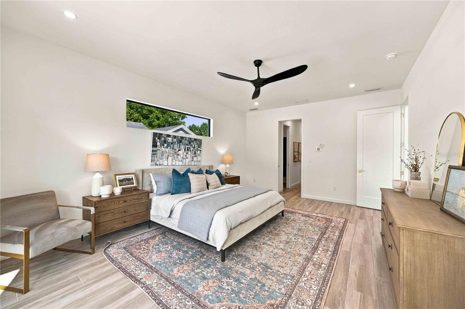 1st Flr Primary Bedroom w/ ensuite Bathroom - 2258 ARLINGTON ST, SARASOTA
