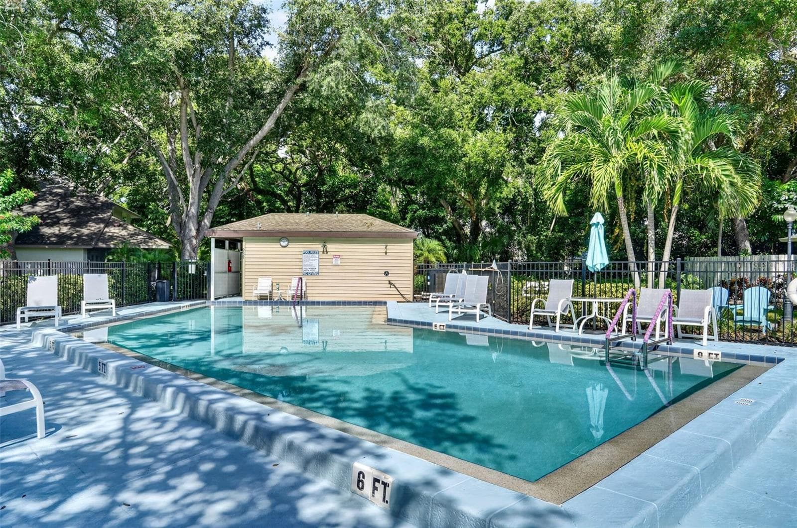 Single Family Residence at 6812 ARBOR OAKS DR, BRADENTON, photo 65 of 68