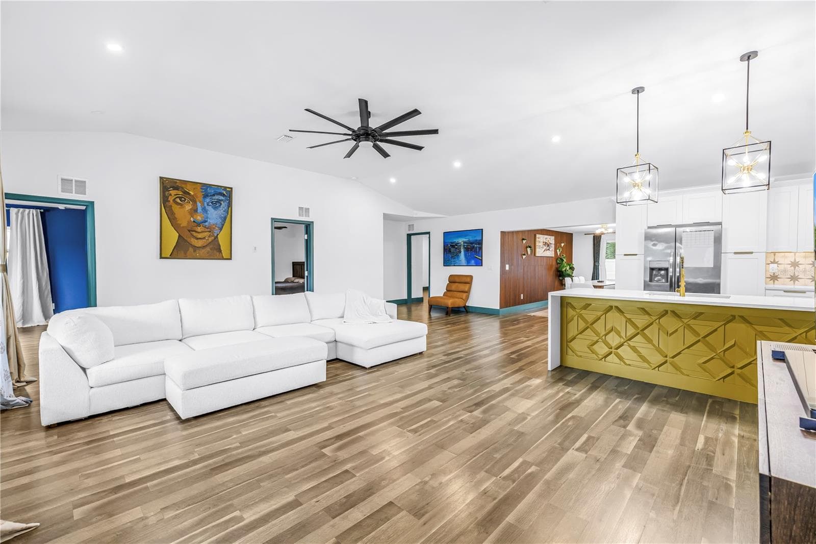 Single Family Residence at 2690 65TH AVE S, ST PETERSBURG, photo 3 of 51