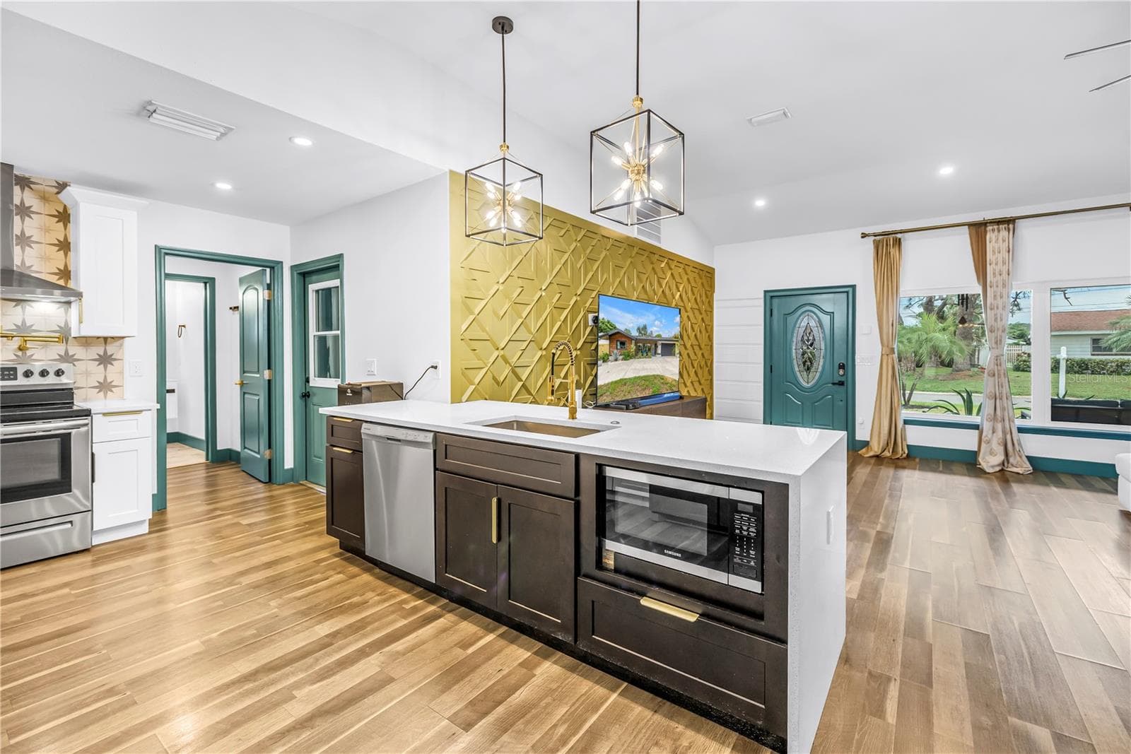 Single Family Residence at 2690 65TH AVE S, ST PETERSBURG, photo 14 of 51