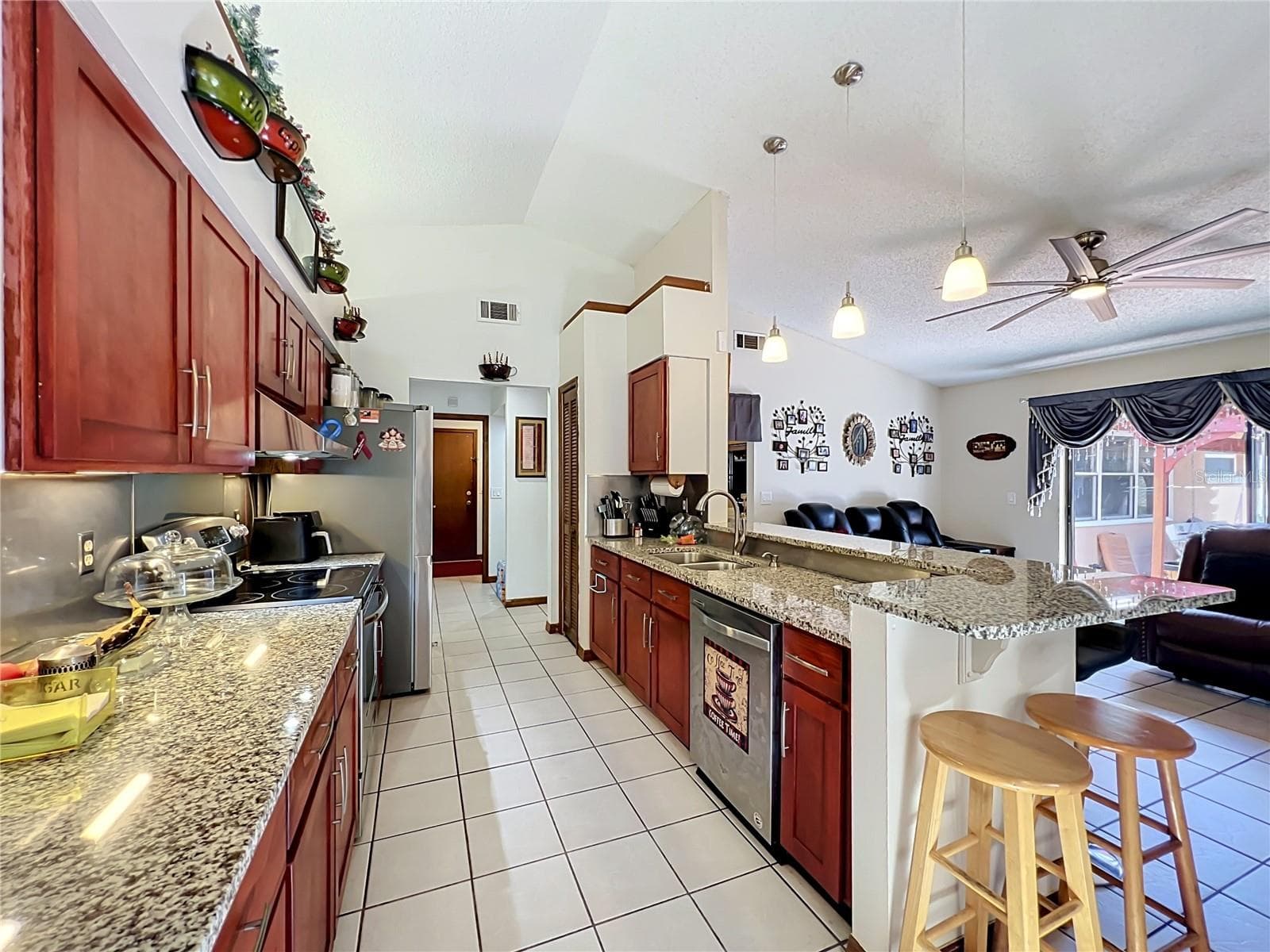 Single Family Residence at 3438 BRETWOOD DR, ORLANDO, photo 16 of 58