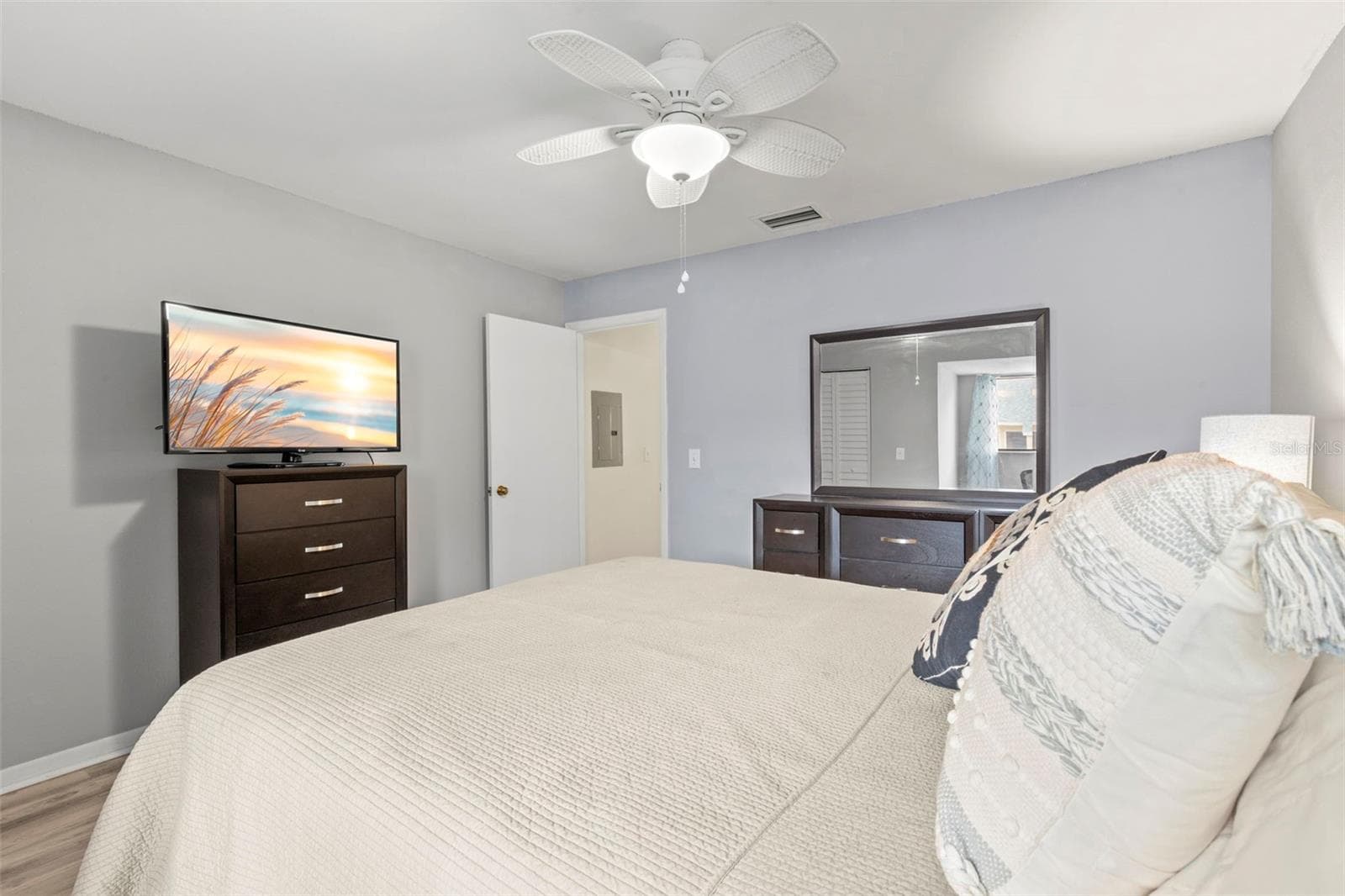 Townhouse at 1500 SUNSET RD #B7, TARPON SPRINGS, photo 31 of 44