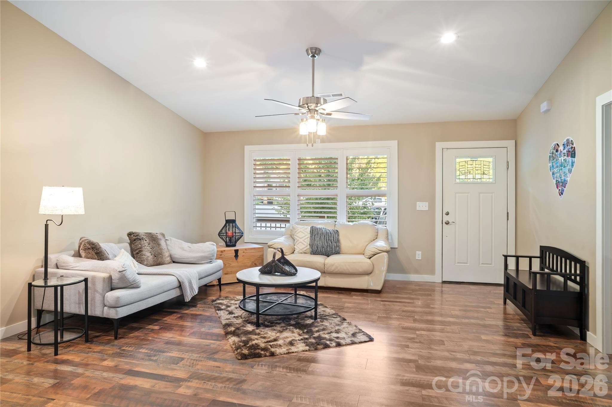 Single Family Residence at 212 Walt Drive, Hendersonville, photo 20 of 45