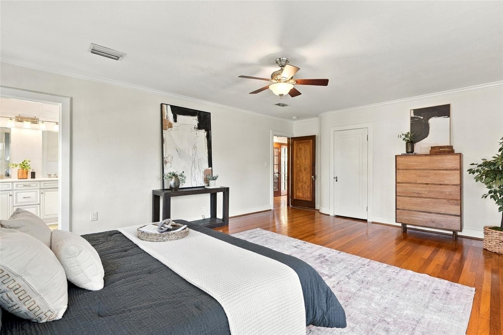 Single Family Residence at 955 39TH AVE N, ST PETERSBURG, photo 23 of 61