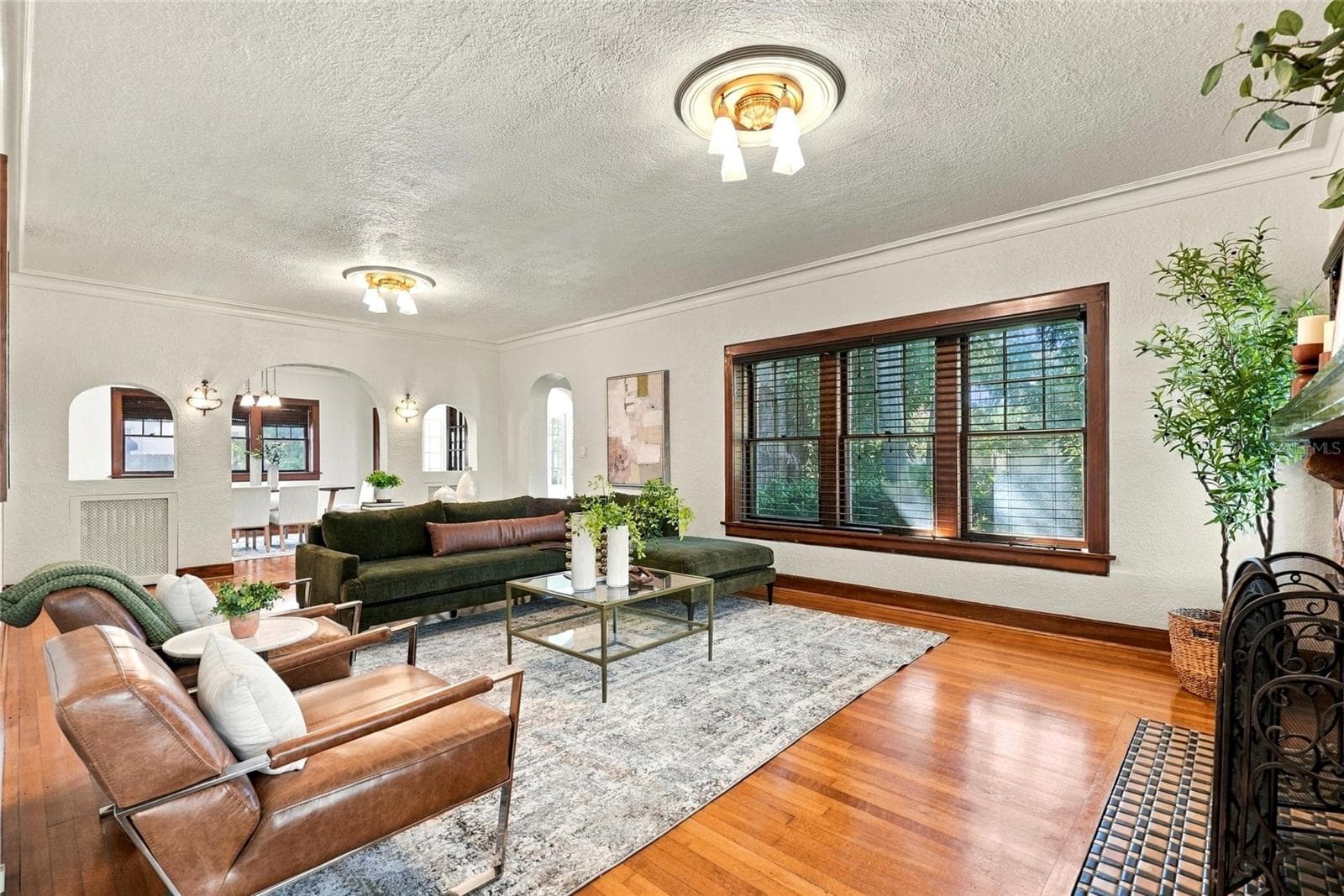Living Room - 955 39TH AVE N, ST PETERSBURG