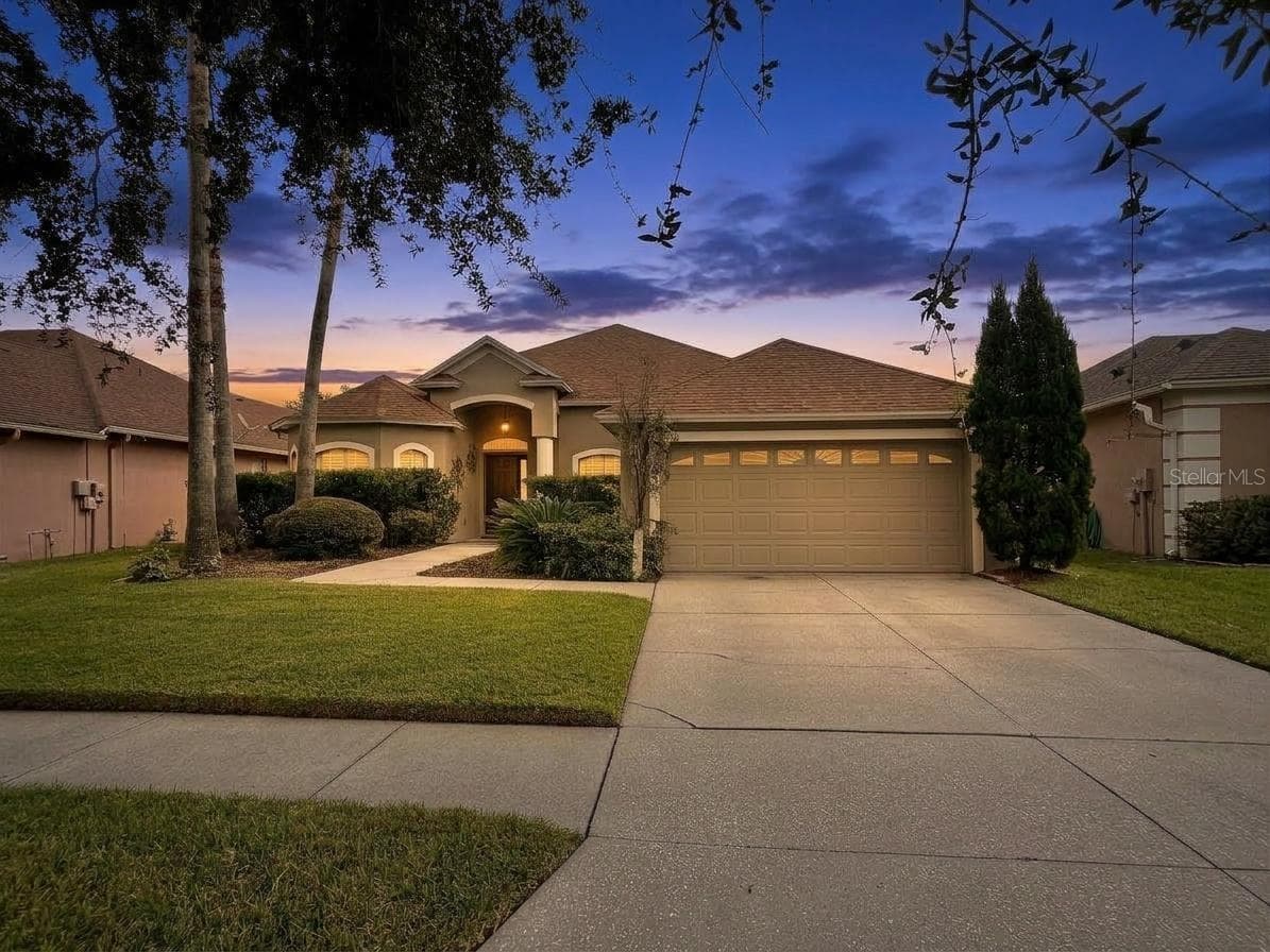 Single Family Residence at 2336 SHIRECREST COVE WAY, LUTZ, photo 2 of 31