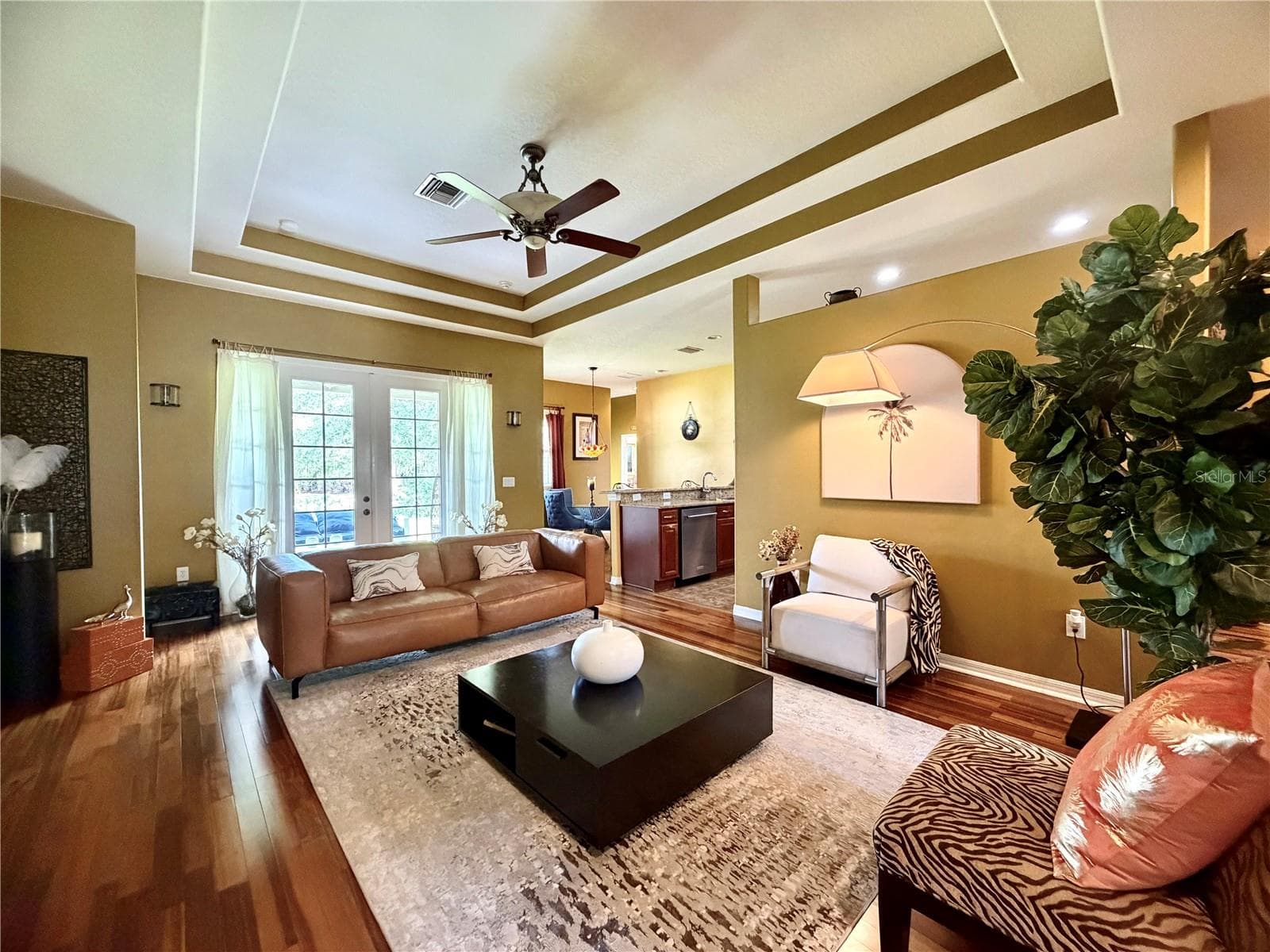Single Family Residence at 2336 SHIRECREST COVE WAY, LUTZ, photo 4 of 31