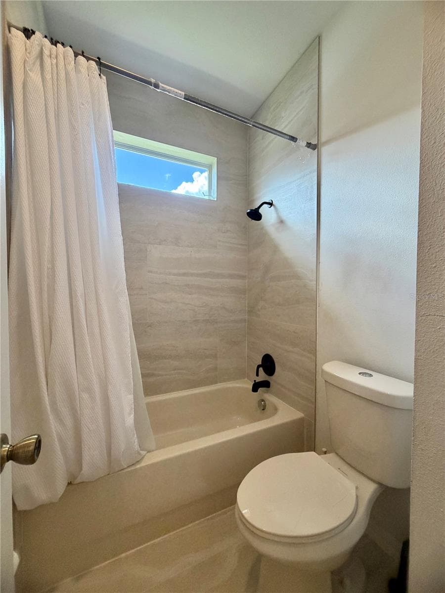 Single Family Residence at 2336 SHIRECREST COVE WAY, LUTZ, photo 21 of 31
