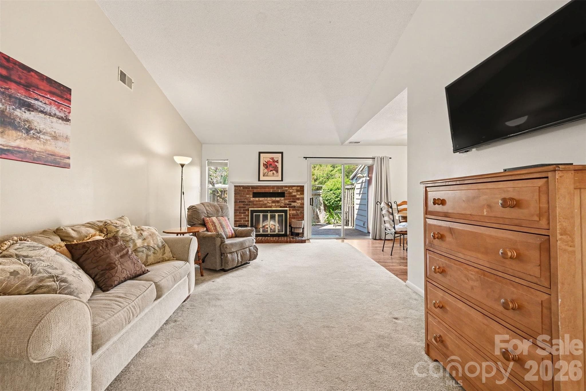 Townhouse at 9014 Mcalpine Cove Court, Charlotte, photo 7 of 22