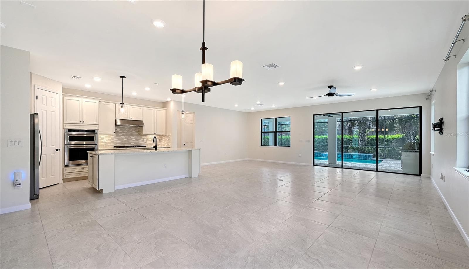 Single Family Residence at 5721 SWEET LEAF WAY, SARASOTA, photo 19 of 184