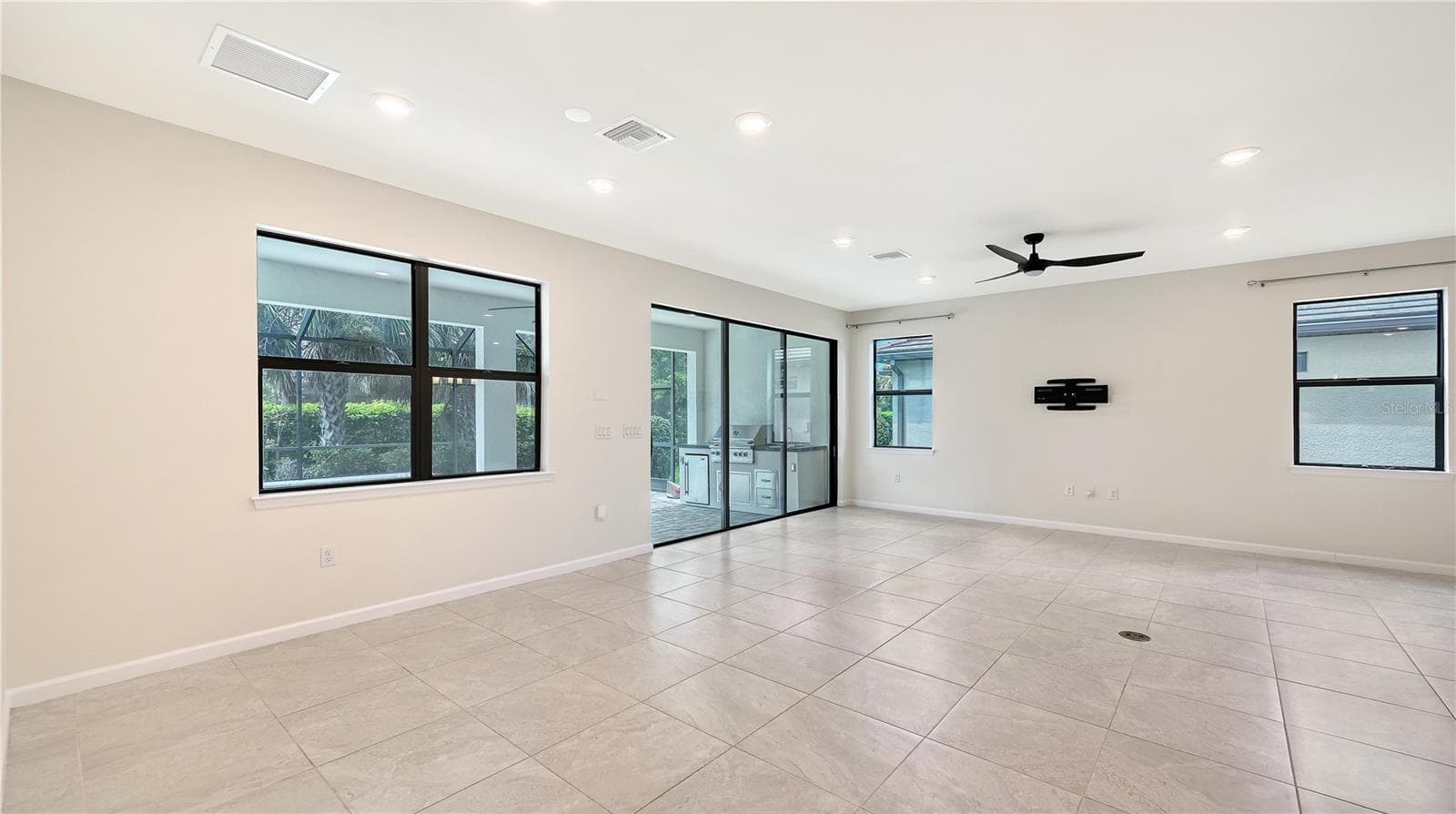 Single Family Residence at 5721 SWEET LEAF WAY, SARASOTA, photo 27 of 184